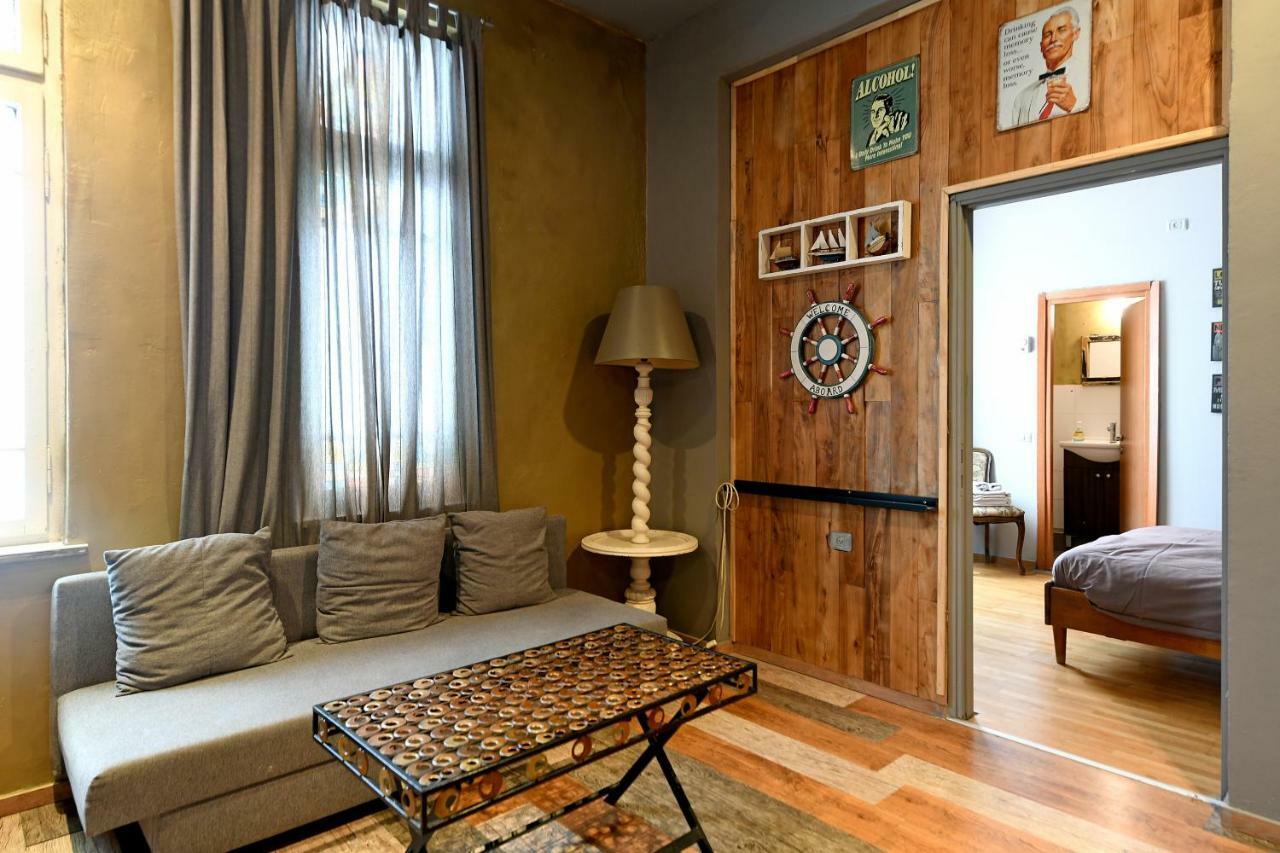 Eclectic Aparthotel Тель-Авів Екстер'єр фото
