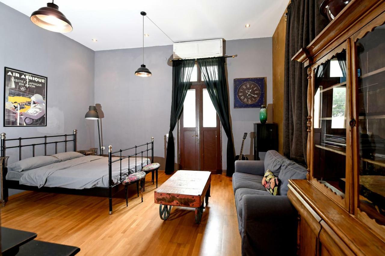 Eclectic Aparthotel Тель-Авів Екстер'єр фото